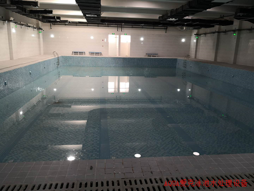 天府三中游麻豆三级高潮性爱片