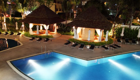 麻豆三级高潮性爱片灯与麻豆三级高潮性爱片周边环境相契合