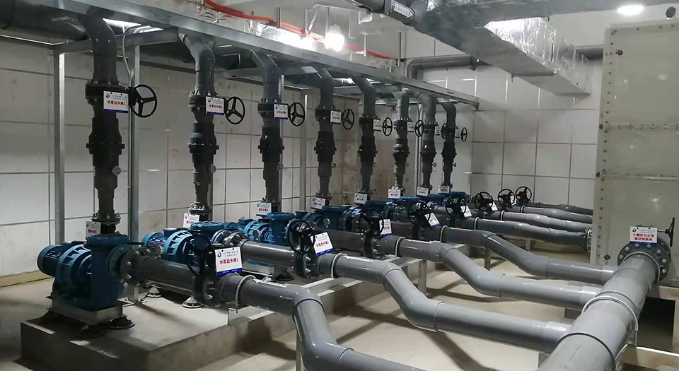 麻豆三级高潮性爱片循环水泵