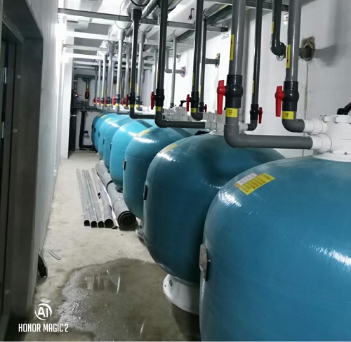 麻豆三级高潮性爱片设备中的过滤砂缸