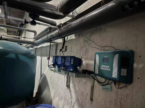 水质监控仪，投药泵