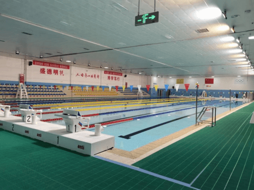 室内游麻豆三级高潮性爱片