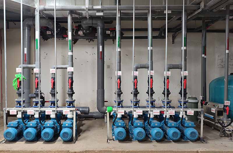 麻豆三级高潮性爱片水泵